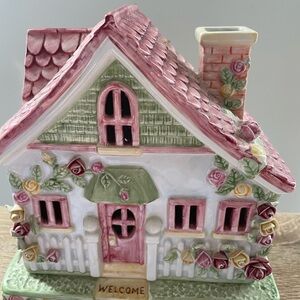 Royal Albert 2002 Old Country Roses Cottage Candle Tealight Holder